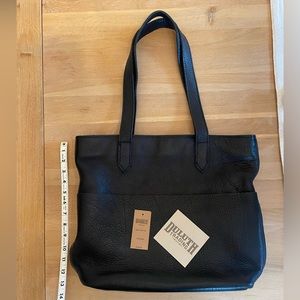 Duluth Trading Co. Lifetime Leather Tote in black